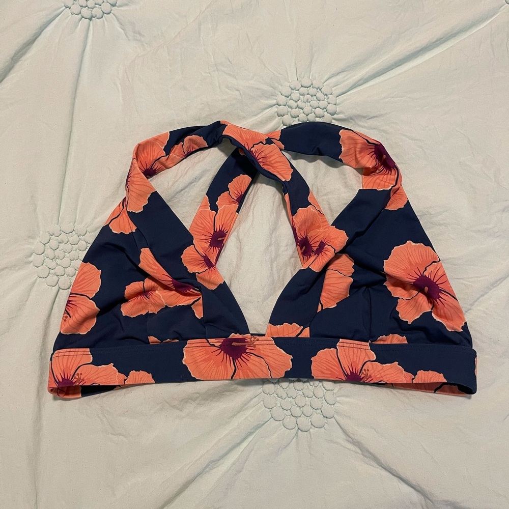 XL Acacia Hibiscus Top